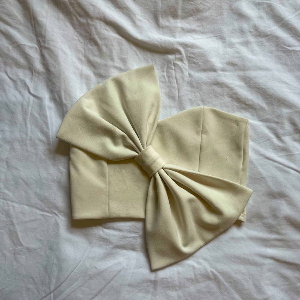 Pretty Little Thing Bow Tube Top